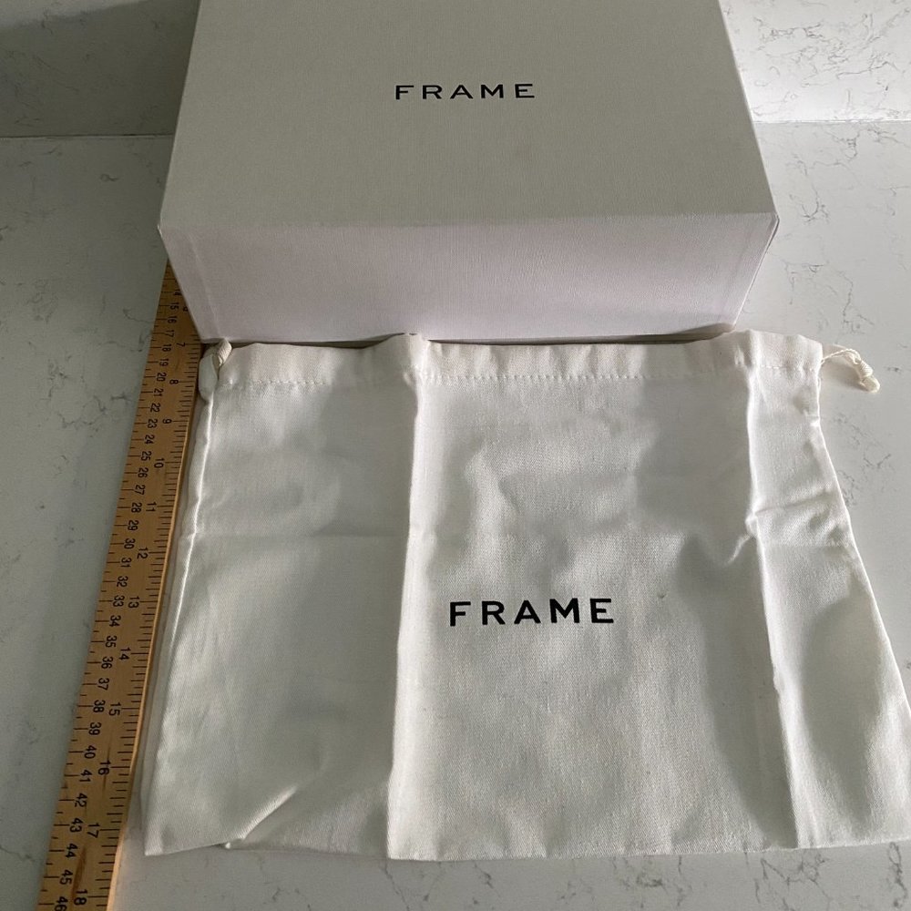 Frame White Rectangular Designer Shoe Box and Shoe Bag - Picture 6 of 9